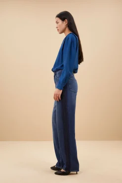 Blouses*By bar erin blouse | college navy