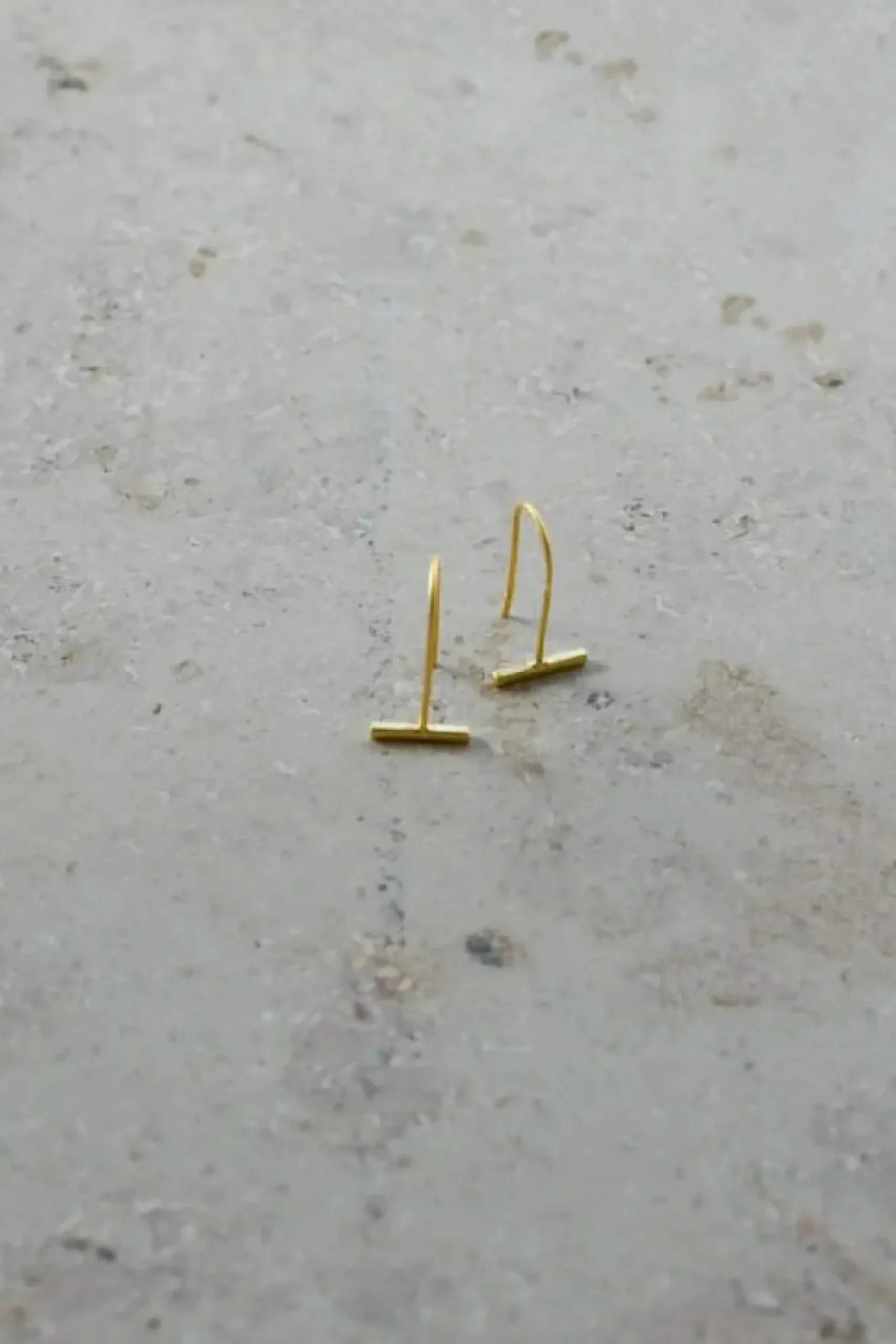 Oorbellen|Sieraden*By bar isa earring | gold