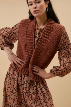 Gilets & Spencers|Vesten*By bar levi gilet | copper