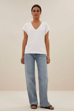 Tops & Shirts*By bar momi logo top | bright white