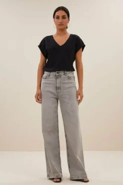 Tops & Shirts*By bar momi logo top | jet black