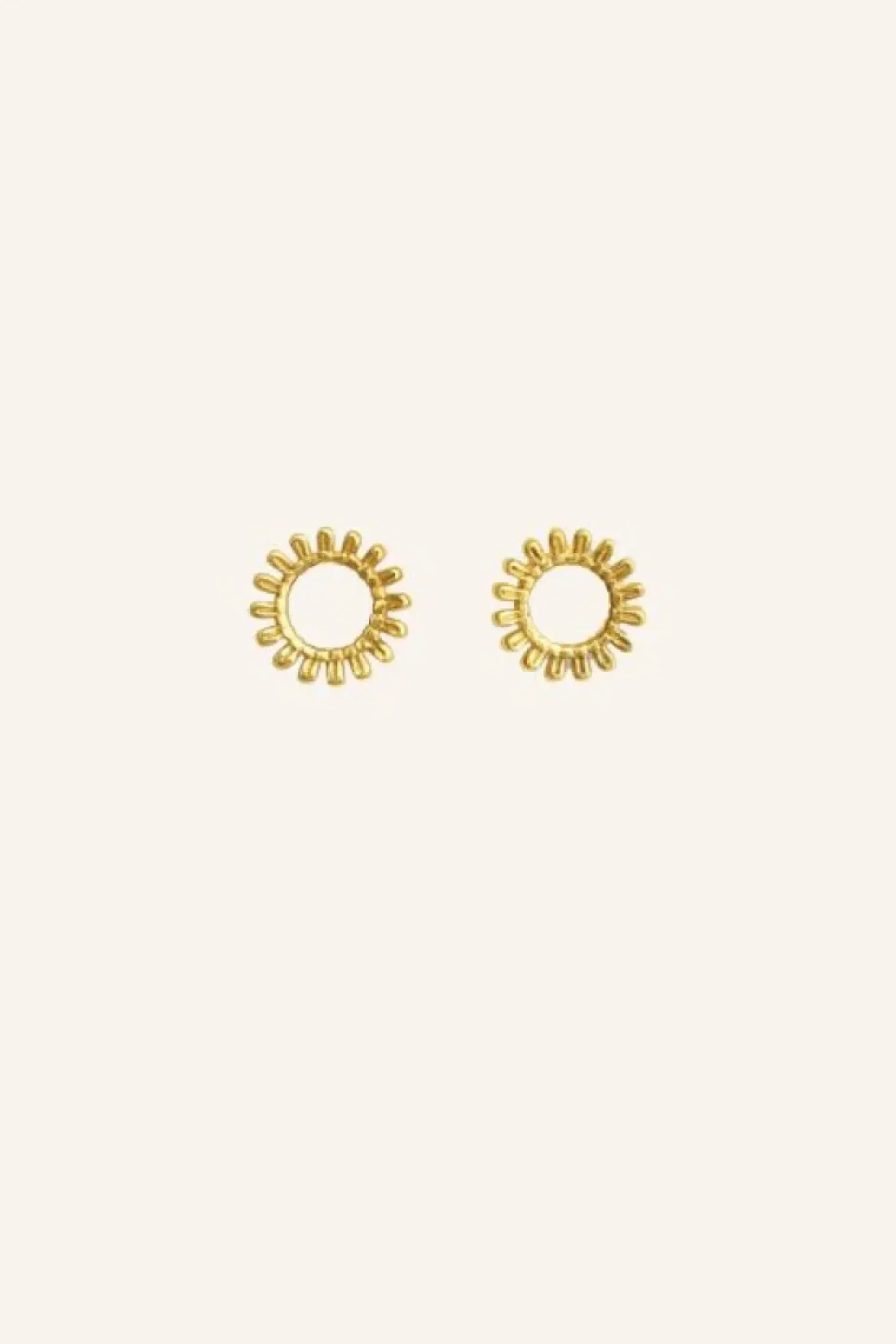 Oorbellen|Sieraden*By bar ruby stud earring | gold