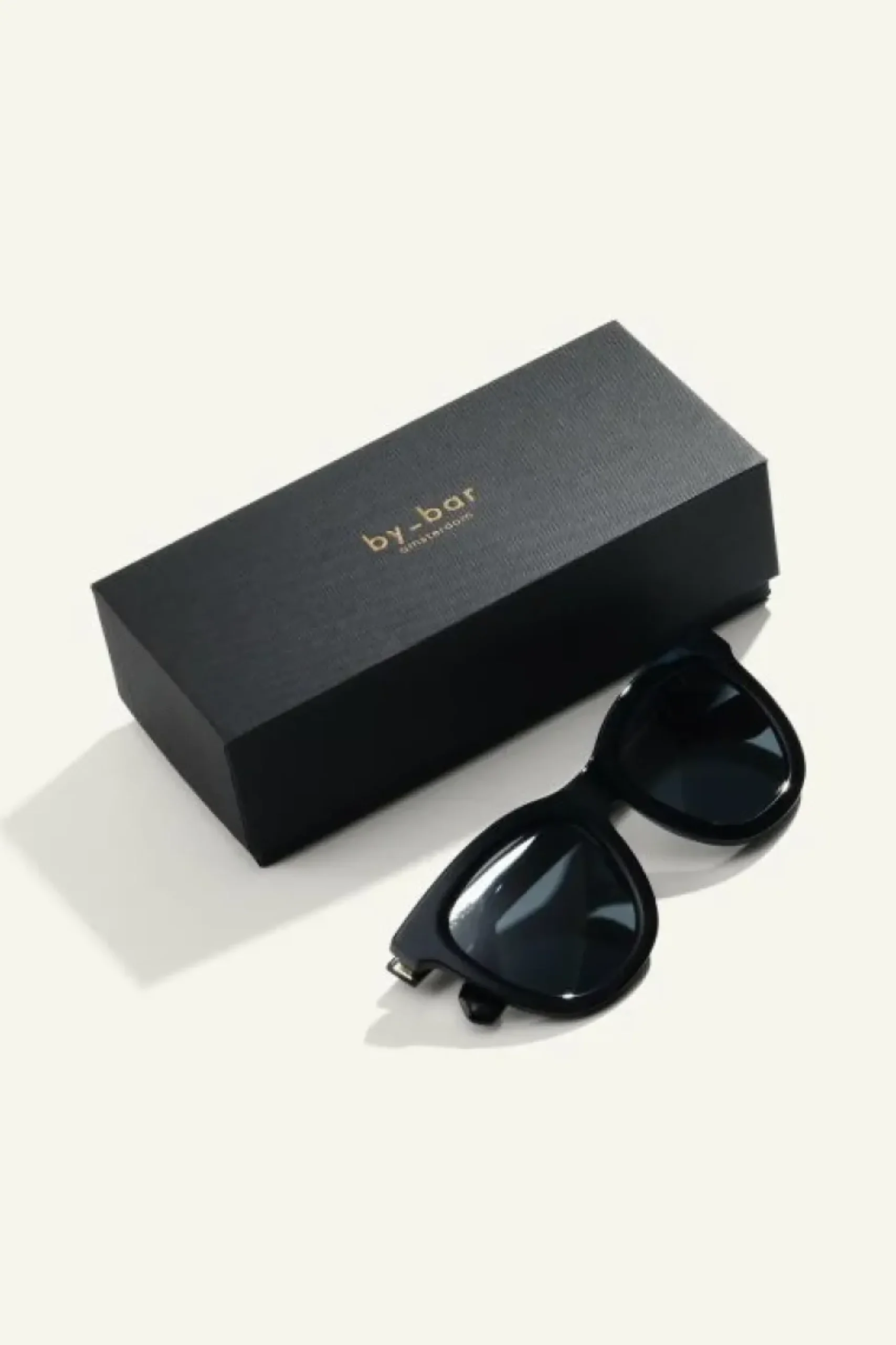 Zonnebrillen*By bar saar sunglasses | black