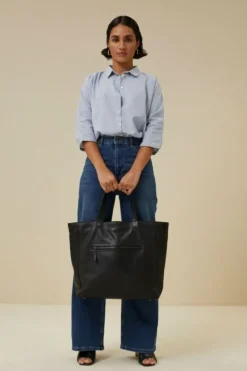 Tassen*By bar shopper bag | black
