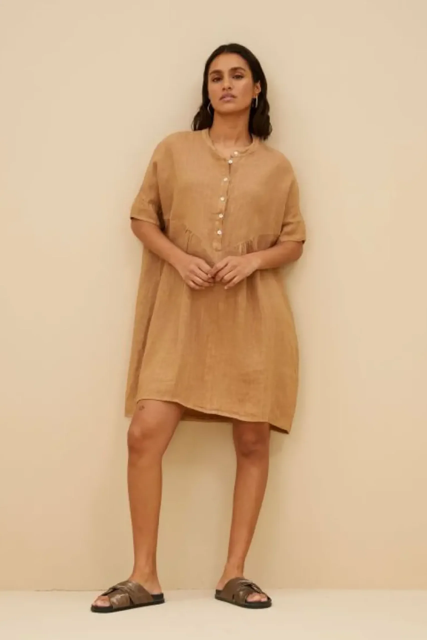 Jurken*By bar tais linen dress | caramello